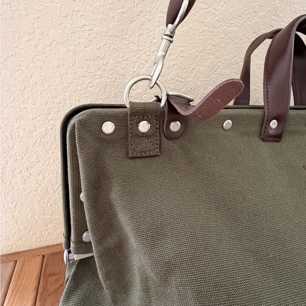Line of Trade Canvas Weekender Duffle Retro Bag Olive Green